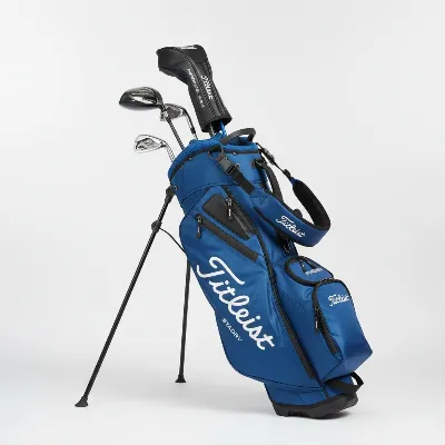 Close-up of Titleist Players 4 StaDry Waterproof Stand Bag with clubs.